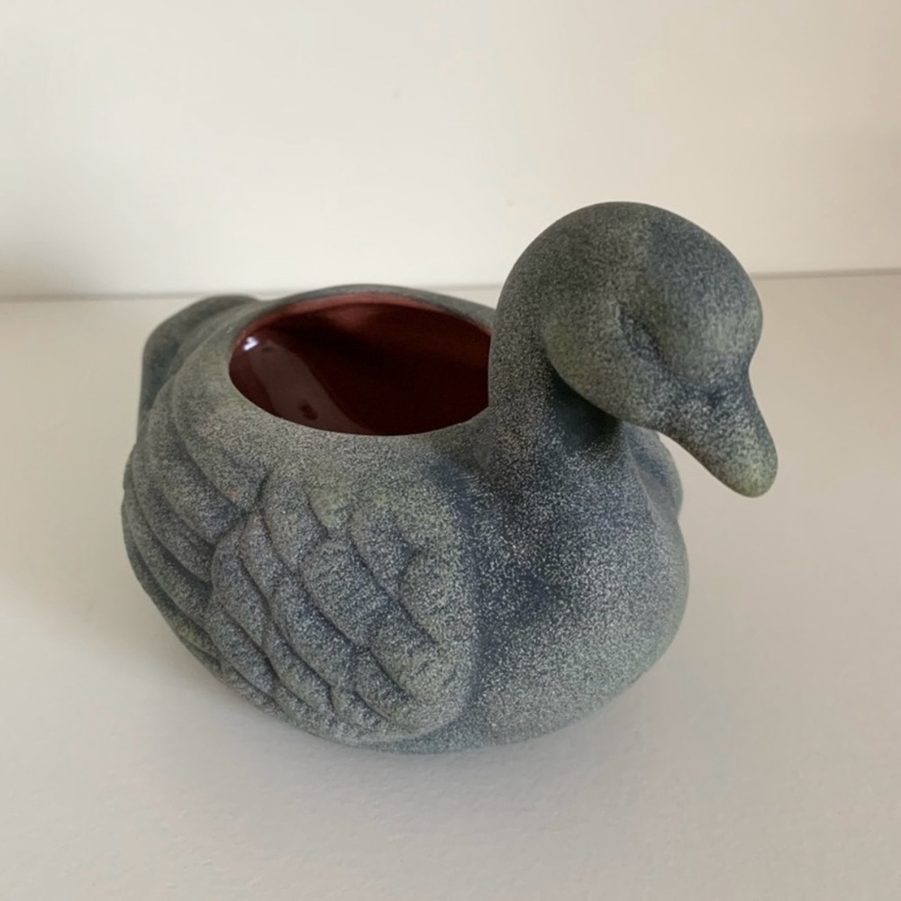 Vintage duck planter pot View 3